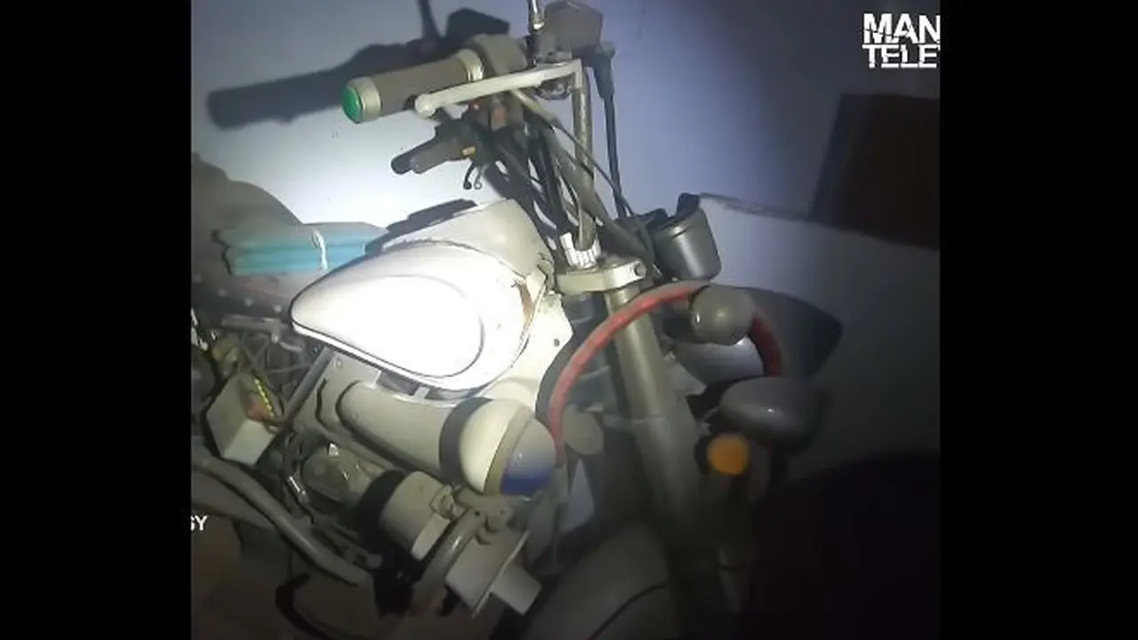 Kisah Harley Davidson yang Terbengkalai Puluhan Tahun di Dalam Rumah Mewah