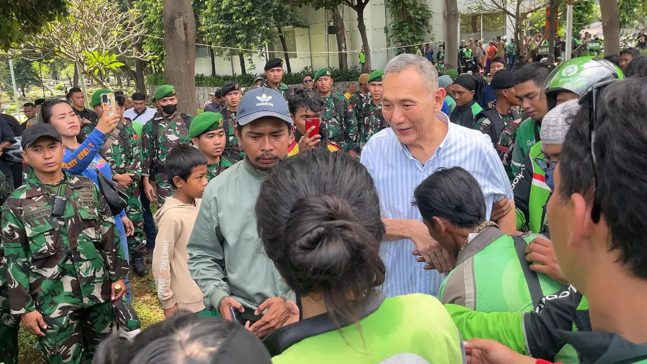 Jusuf Hamka Janji Tanggung Biaya Adik Affan Kurniawan dan Siap jadi 'Bapak Angkat' Para Ojol