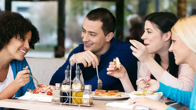 (c) shutterstock.com