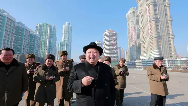 Kim Jong-un Merokok