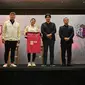 Penyerang Timnas Indonesia Putri, Zahra Musdalifah, diperkenalkan sebagai pemain baru klub Jepang, Cerezo Osaka Yanmar Ladies, di Jakarta, Selasa (4/7/2023). (Bola.com/Dok. J.League)