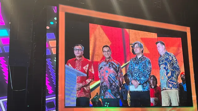 Anies Pimpin Hitung Mundur Pesta Kembang Api di Jakarta Fair Kemayoran
