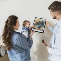 peran orangtua menjadi sangat penting, yaitu membantu anak mengenali dan memberi nama pada emosi yang mereka rasakan. Salah satu cara yang efektif dan mudah dilakukan di rumah adalah dengan menggunakan media gambar, seperti feelings chart atau ilustrasi ekspresi wajah. (foto/dok: freepik)