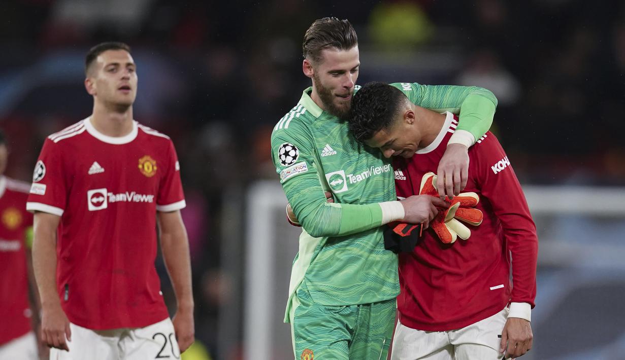 Manchester United pun sukses mempertahankan keunggulan hingga laga usai. (AP/Dave Thompson)
