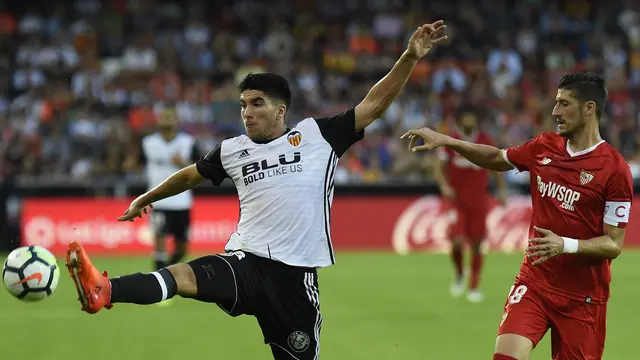 Carlos Soler, Valencia, Manchester United