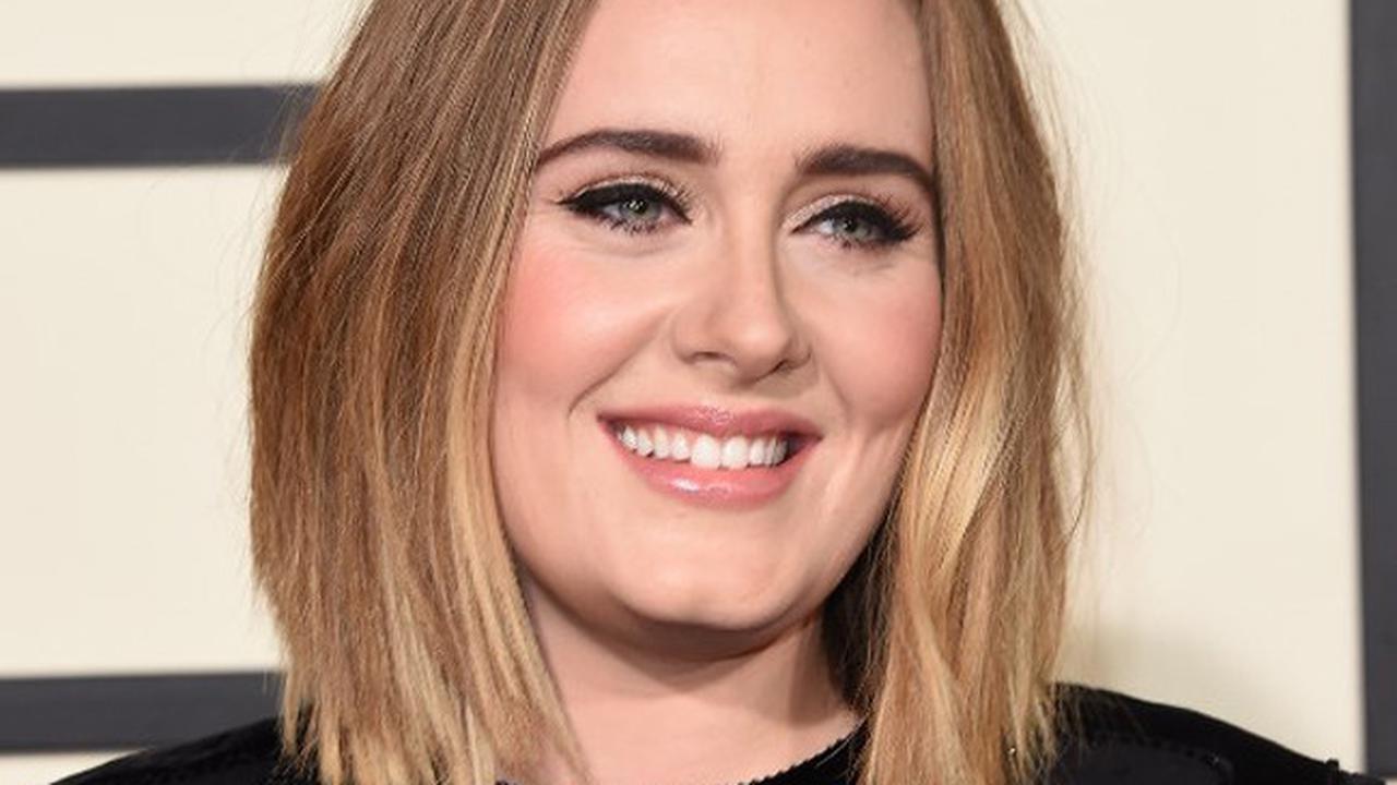 [Bintang] Adele