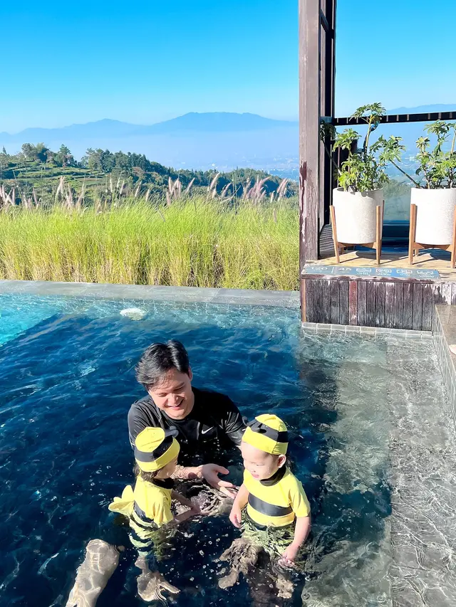 7 Potret Anisa Rahma Liburan ke Lembang Bareng Keluarga dan Geng Butterfly