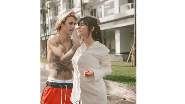 7 Editan Foto ala Angela Lee dengan Artis Ternama Ini Bikin Geleng Kepala