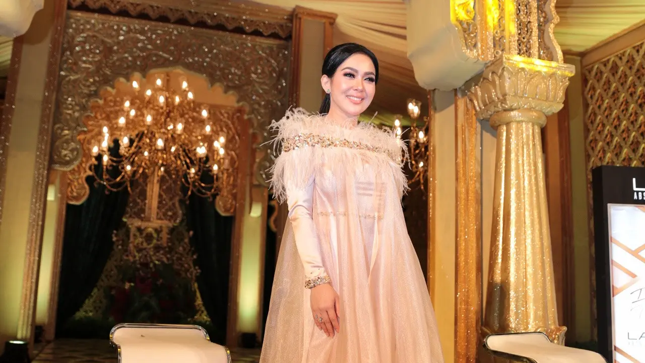 [Bintang] Syahrini