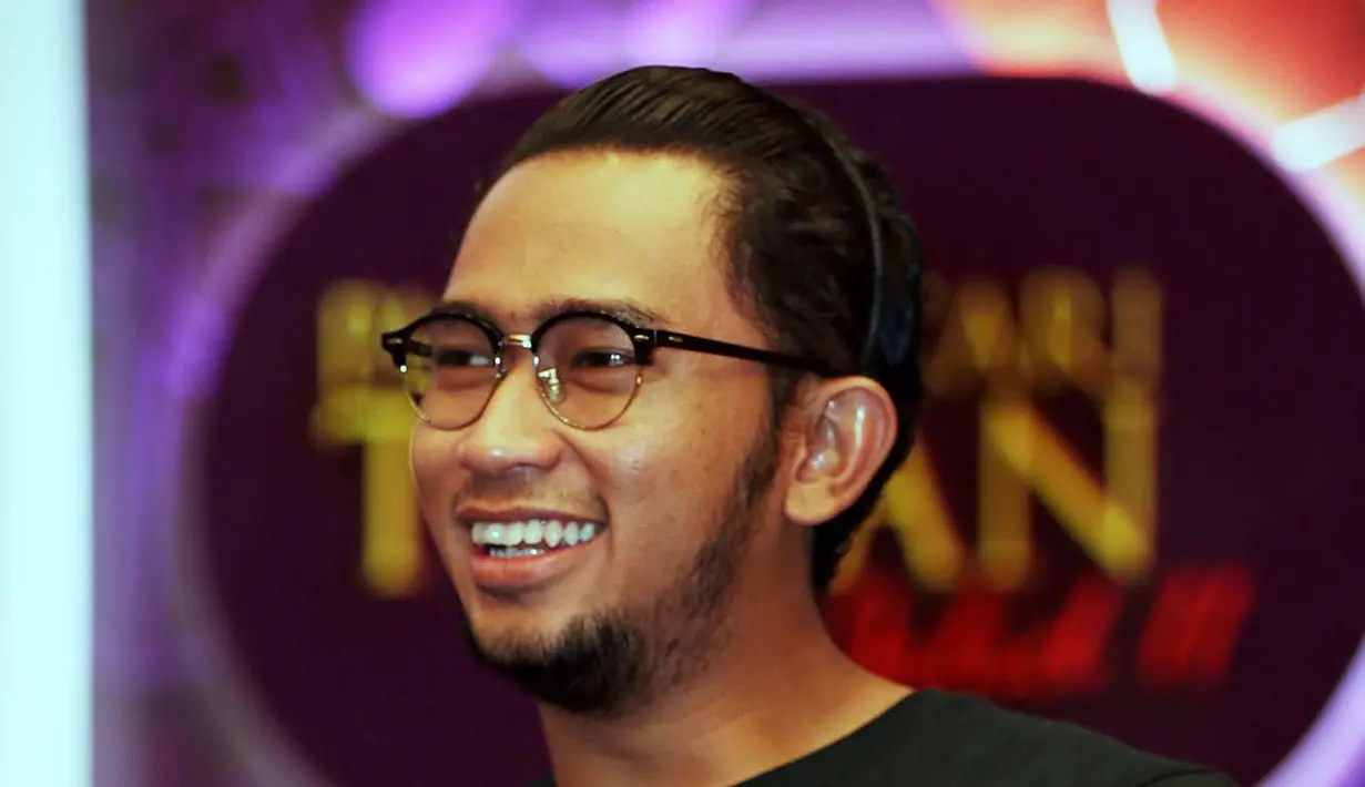 "Ketika gue lagi high, tiba-tiba ada suara takbiran, itu malam Idul Adha. Gue pikir kalau gue mati sekarang pasti habis gue sama malaikat," aku pemain sinetron Para Pencari Tuhan (PPT) tersebut. (Deki Prayoga/Bintang.com)