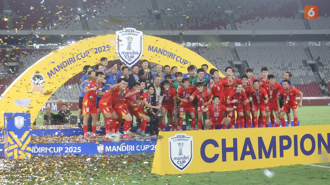Foto: Selebrasi Pemain Vietnam saat Pastikan Hattrick Juara Piala AFF U-23