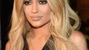 Bukan hal yang aneh jika publik terkejut dengan pemberitaan kehamilan Kylie Jenner. Mengingat usia Kylie saat ini baru 20 tahun dan hubungan sebagai kekasih yang keduanya baru berpacaran selama lima bulan. (AFP/Ben Gabbe)