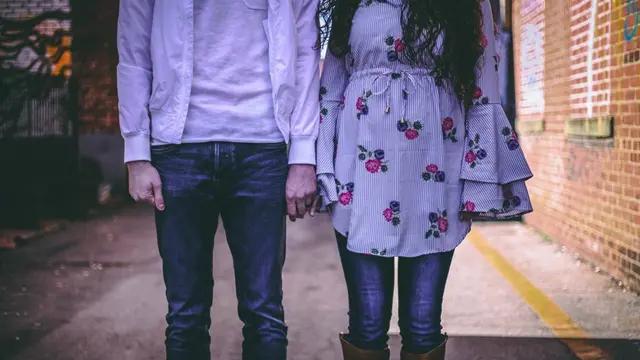 Ilustrasi Relationship