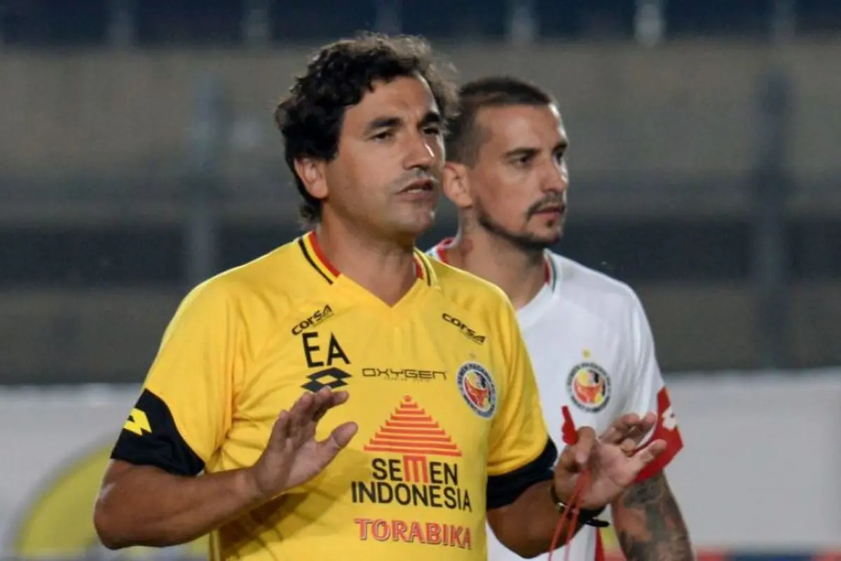 Eduardo Almeida, Semen Padang