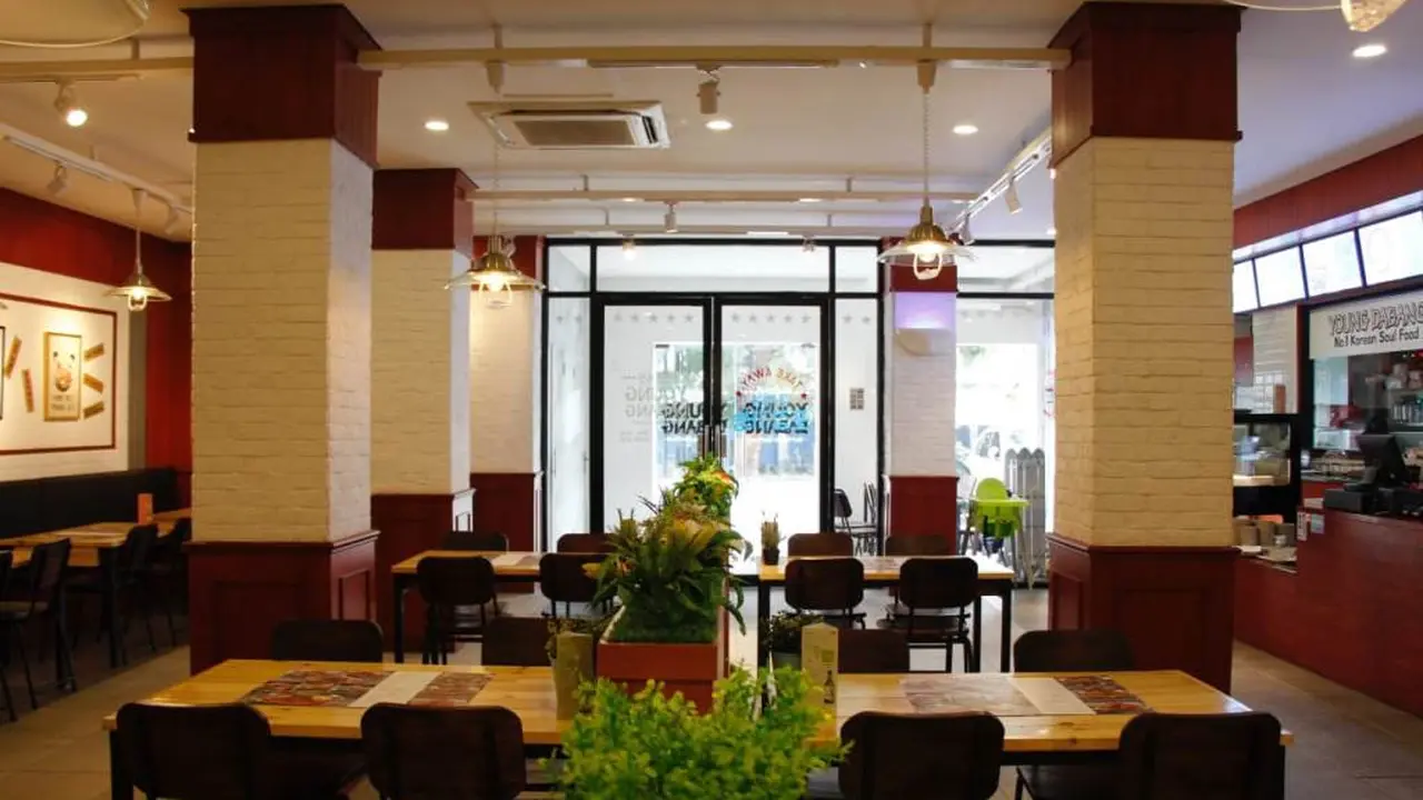 Restoran YDB Sajikan Makanan Khas Kprea dengan Konsep Delivery Kitchen