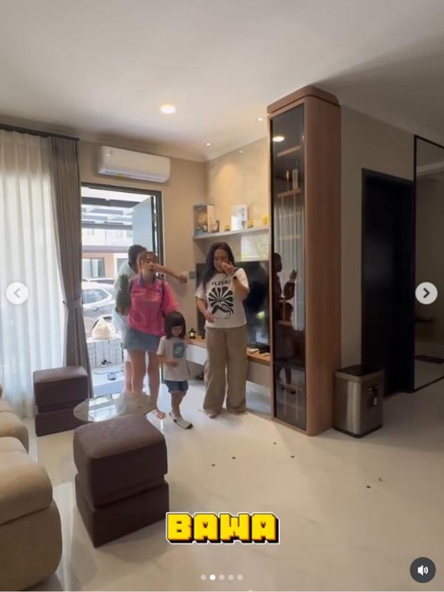 7 Potret Sudut Rumah Baru Ibunda Cherly Juno, Bergaya Modern Minimalis