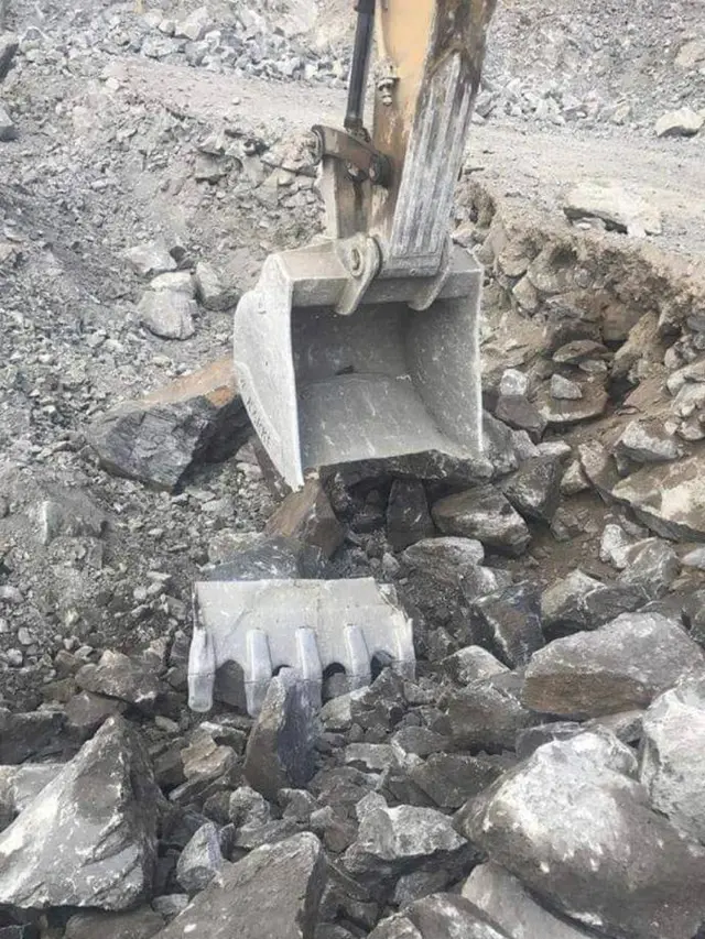 6 Momen Apes Barang Patah Ini Bikin Nyesek, Jadi Kesal Seharian