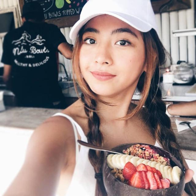 Lama Vakum, Ini 7 Potret Terbaru Nadia Vega yang Makin Eksotis