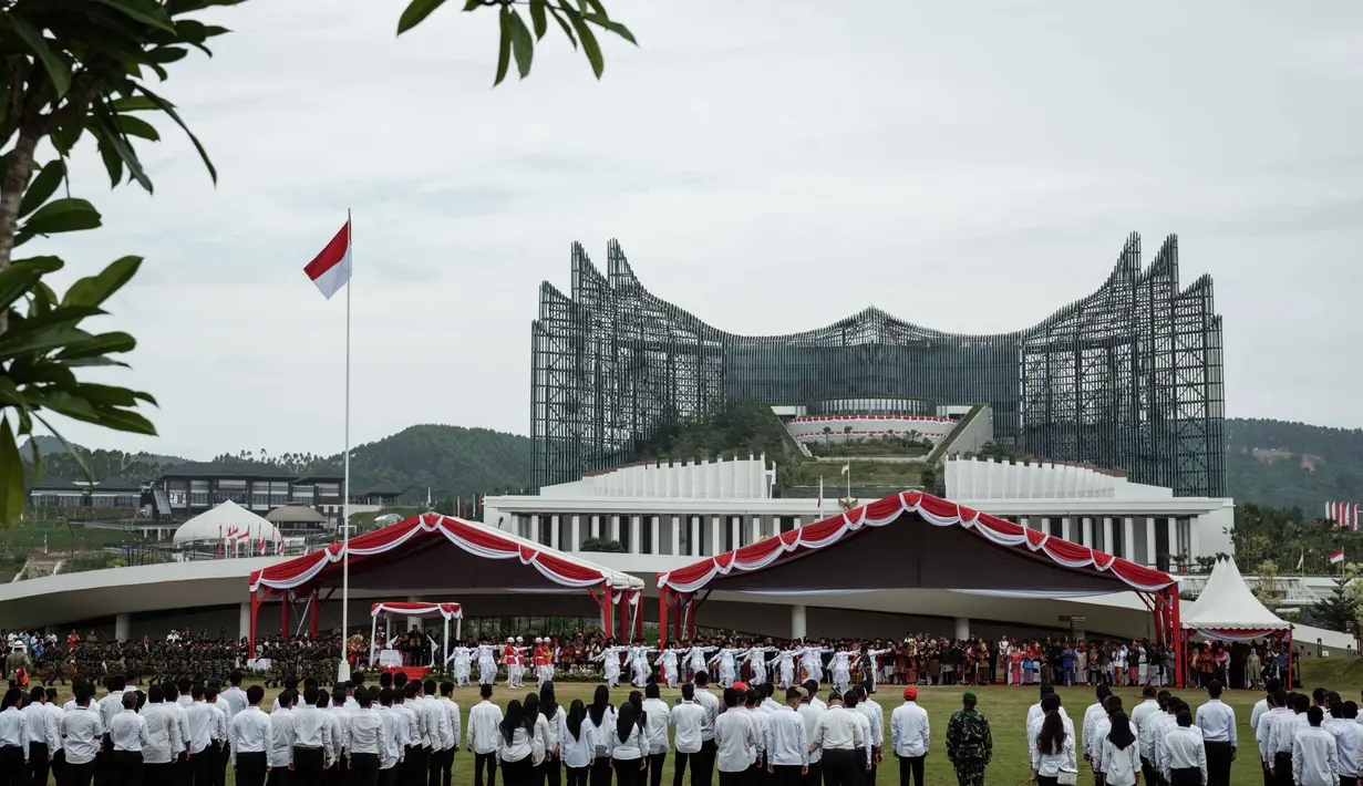 Upacara Peringatan Hari Ulang Tahun (HUT) Ke-80 Kemerdekaan Republik Indonesia (RI) digelar di Ibu Kota Negara (IKN), Penajam Paser Utara, Kalimantan Timur, Minggu 17 Agustus 2025. (Yasuyoshi CHIBA/AFP)