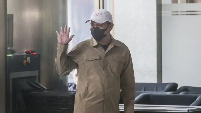 Bupati Kolaka Timur Abdul Azis Tiba di Gedung KPK