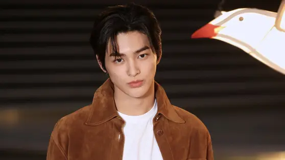 Momen Debut Keonho CORTIS Bareng Chanel di Paris Fashion Week