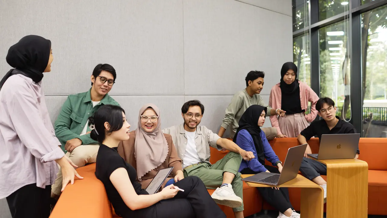 Apple Buka Akademi Pengembang Baru di Bali, Genjot Talenta IT Indonesia!