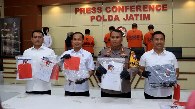 Polda Jatim mengungkap kasus mafia tanah di Malang dan Batu. (Dian Kurniawan/Liputan6.com)