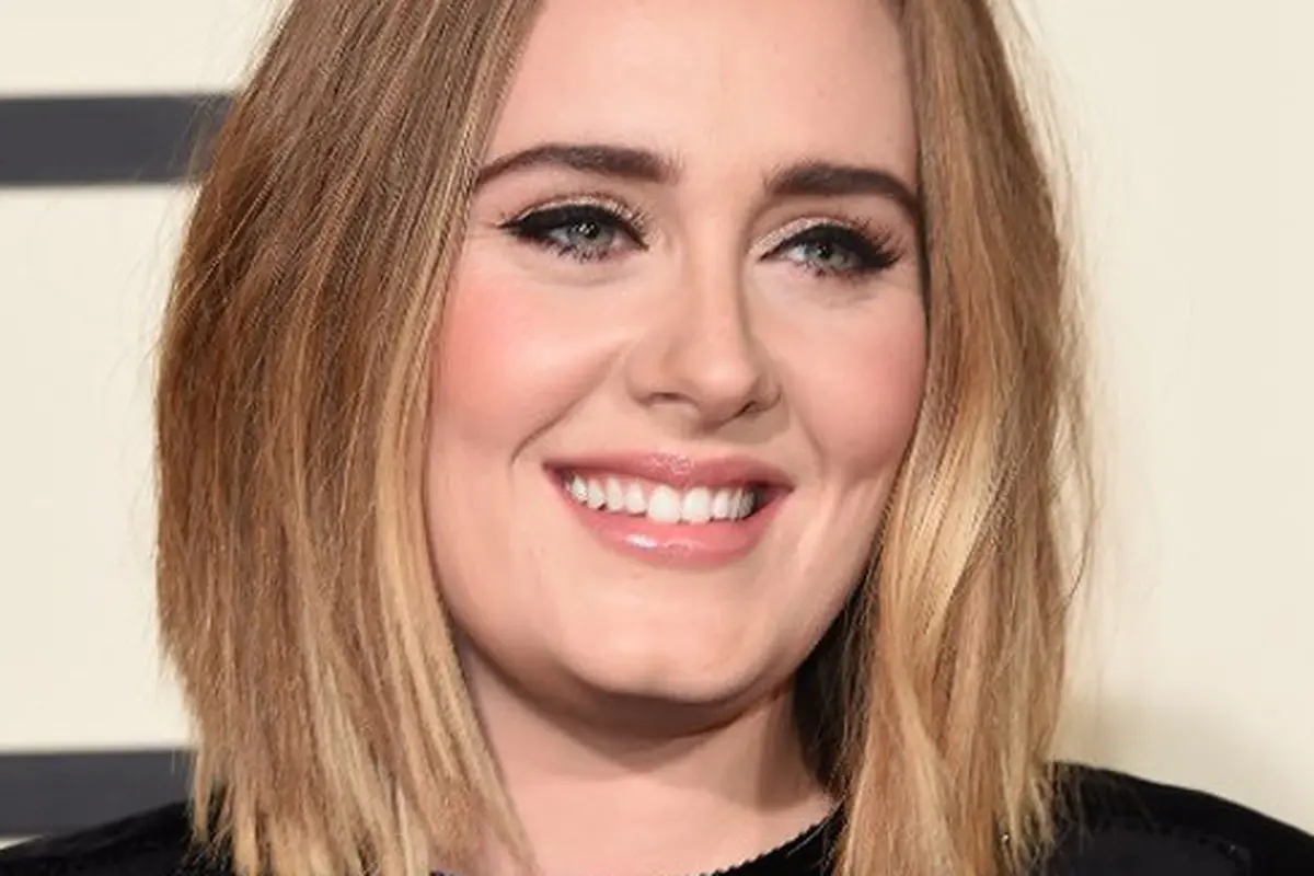 [Bintang] Adele
