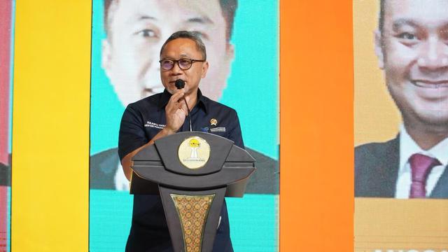 Menteri Perdagangan (Mendag RI) Zulkifli Hasan menghadiri Musyawarah Nasional Himpunan Pengusaha Muda Indonesia (Munas HIPMI) XVII di Solo, Jawa Tengah, Senin, (21/11/2022).