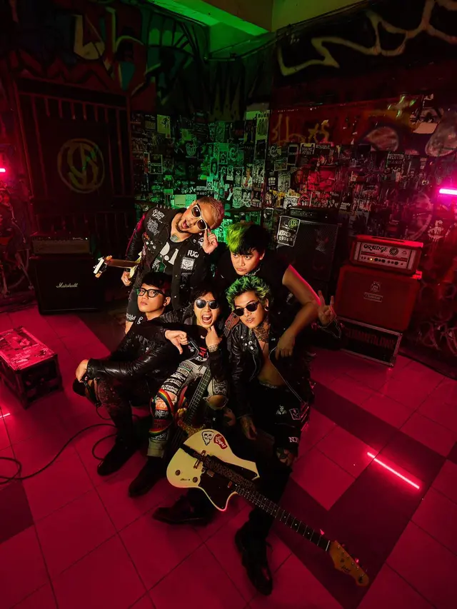 Summerlane merupakan band pop funk asal Jakarta.