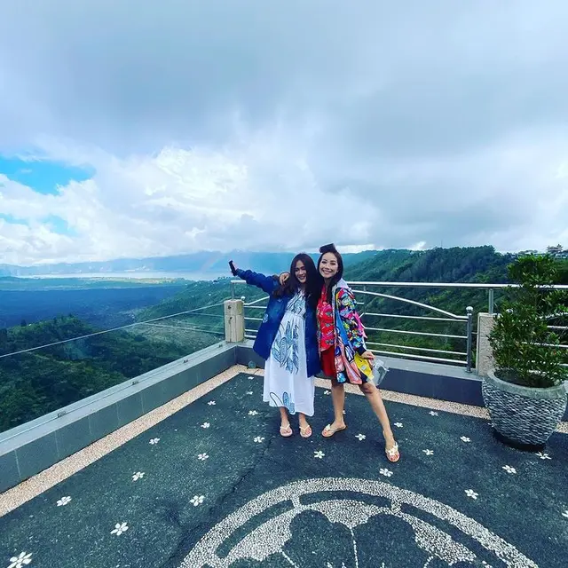 Shanice Margaretha – Irene Librawati