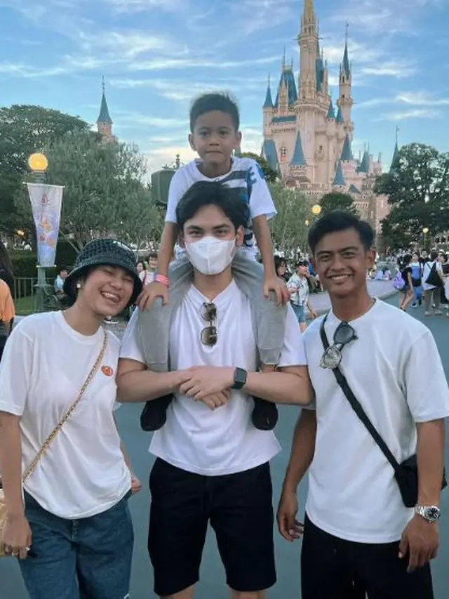 6 Momen Kedekatan Arhan dan Azizah Setelah Menikah, Tak Pajang Foto Bersama di IG