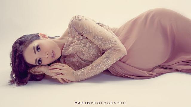 [Bintang] Memesona, Ini 8 Foto Ririn Dwi Ariyanti Saat Hamil Anak Ketiga