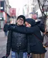 Tidak sedikit artis yang memutuskan mundur dari dunia entertainmen. Salah satunya adalah Avi Basalamah, istri dari presenter dan pemeran Ramzi. Avi lebih fokus sebagai istri dan ibu dari seorang anak. [Instagram/abiramzi76]