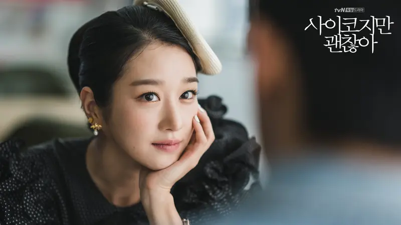 Tiru Gaya Makeup ala Seo Ye Ji dalam Drama It’s Okay To Not Be Okay, Tampilkan Sisi Misterius yang Menggoda