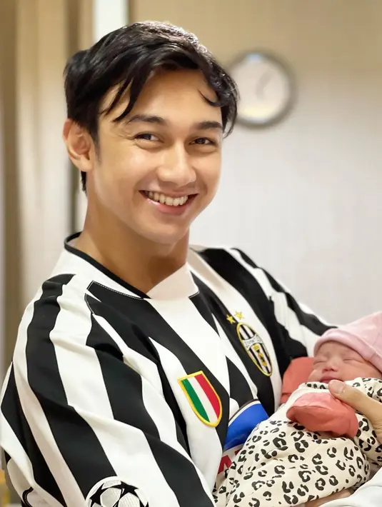 Anak Felicya Angelista dan Caesar Hito (Instagram/hitocaesar)