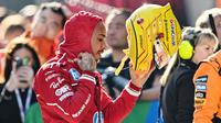 Lewis Hamilton saat meraih Kualifikasi Sprint Race F1 GP China 2025. (Hector RETAMAL/AFP)