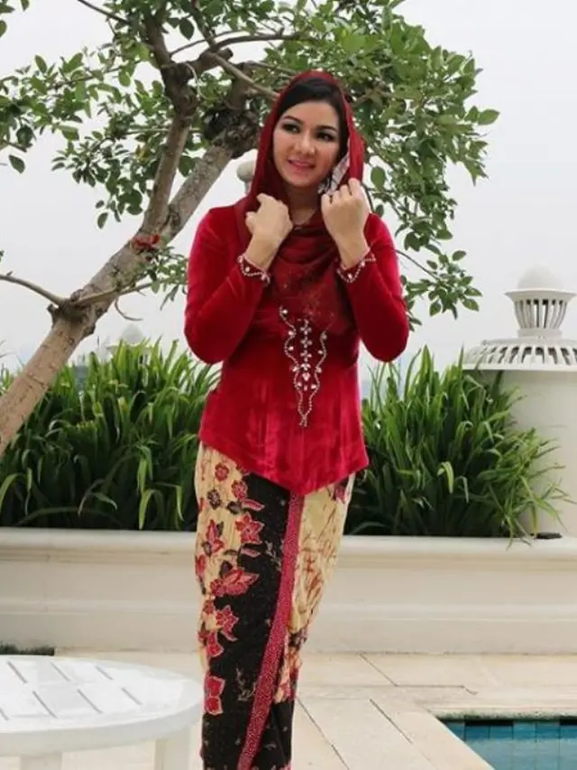 [Bintang] Dulu Dikenal Sebagai Bupati Cantik, Kini Wajah Rita Widyasari Jadi Gunjingan Netizen
