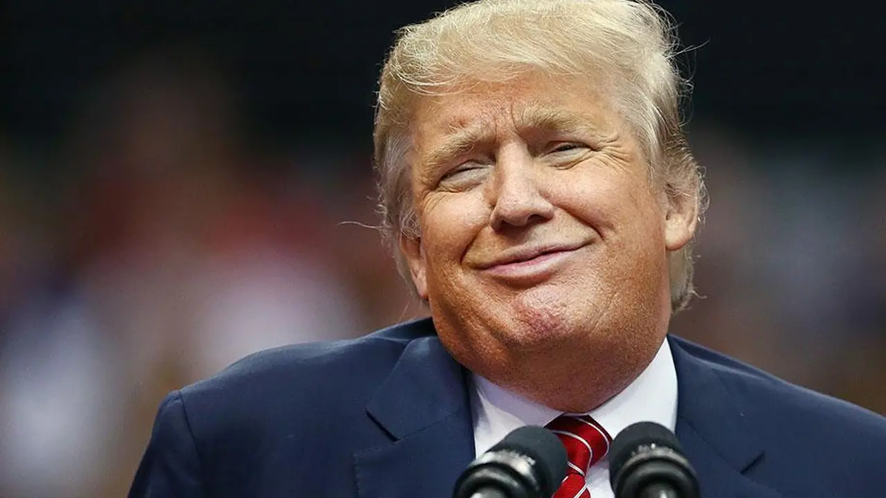 [Bintang] 10 Bukti Donald Trump Begitu Nggak Sabar Dilantik Jadi Presiden