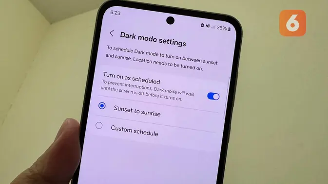 <p>Fitur Dark Mode di Galaxy A55. (Liputan6.com/ Yuslianson)</p>