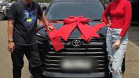Kimberly Ryder Dapat Hadiah Mobil Baru (Sumber: Instagram/jhonlbf)