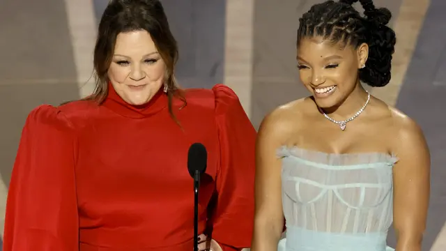 Mellissa McCarthy dan Halle Bailey rampil cantik saat bawakan segmen The Little Mermaid di Oscar 2023(Twitter: @itssanthoshraja)