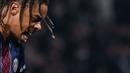 PSG sempat menipiskan kedudukan lewat Bradley Barcola pada menit ke-71 namun mereka malah kembali kebobolan dua menit kemudian melalui Folarin Balogun. (AFP/Franck Fife)