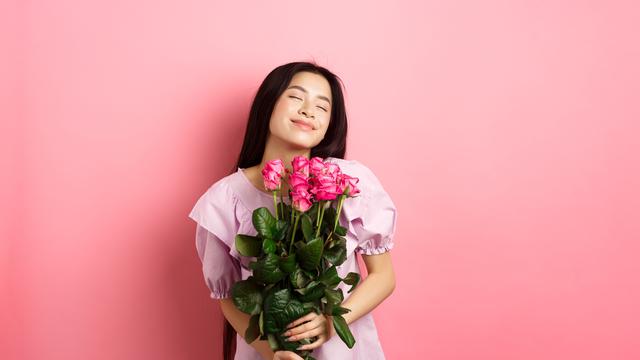 wanita juli ingin menjadi pasangan