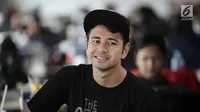 Raffi Ahmad saat promosi film The Secret di Redaksi Liputan6.com, Jakarta, Senin (9/4). (Liputan6.com/Faizal Fanani)