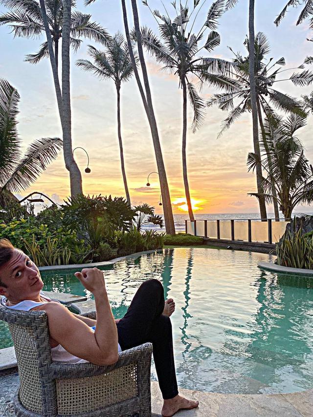 6 Potret İdris Bozkurt, Kekasih Bule Lucinta Luna yang Curi Perhatian