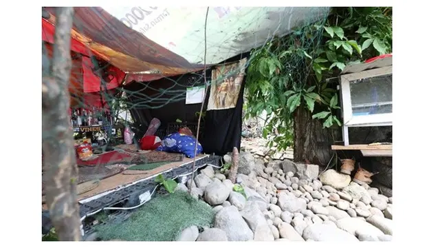 6 Potret Rumah Terduga Pelaku Penusukan Aktor Sandy Permana, Kosong Tak Terawat