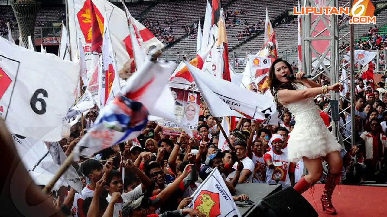 [FOTO] Parade Artis di Panggung Gerindra