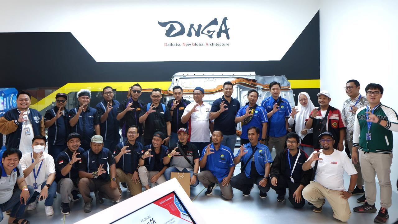 Daihatsu Ajak 21 Klub Daihatsu untuk Edukasi Teknologi DNGA di GIIAS 2023