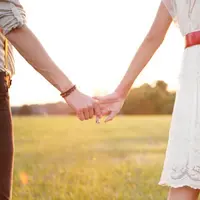 Kalau kamu berpikir bahwa putus adalah hal yang mudah, maka lebih baik dipikirkan lagi sebelum kamu menyesal dikemudian hari. (Ilustrasi: BullshitIST)